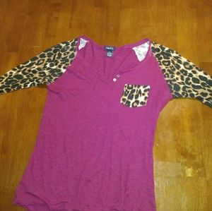 Rue 21 Cheetah half sleeve shirt